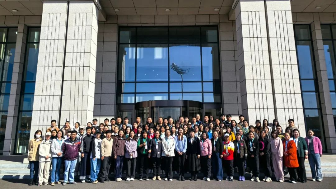 大合照-p掉“民政部培训中心”_副本.jpg
