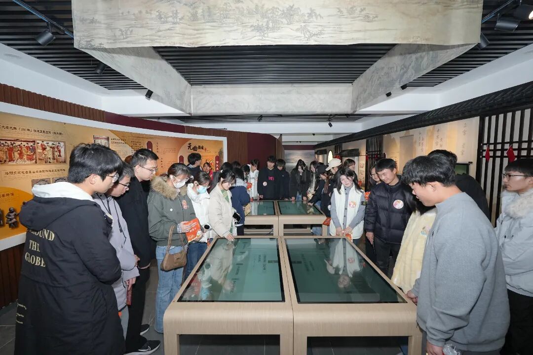 undefined DWT06326.JPG