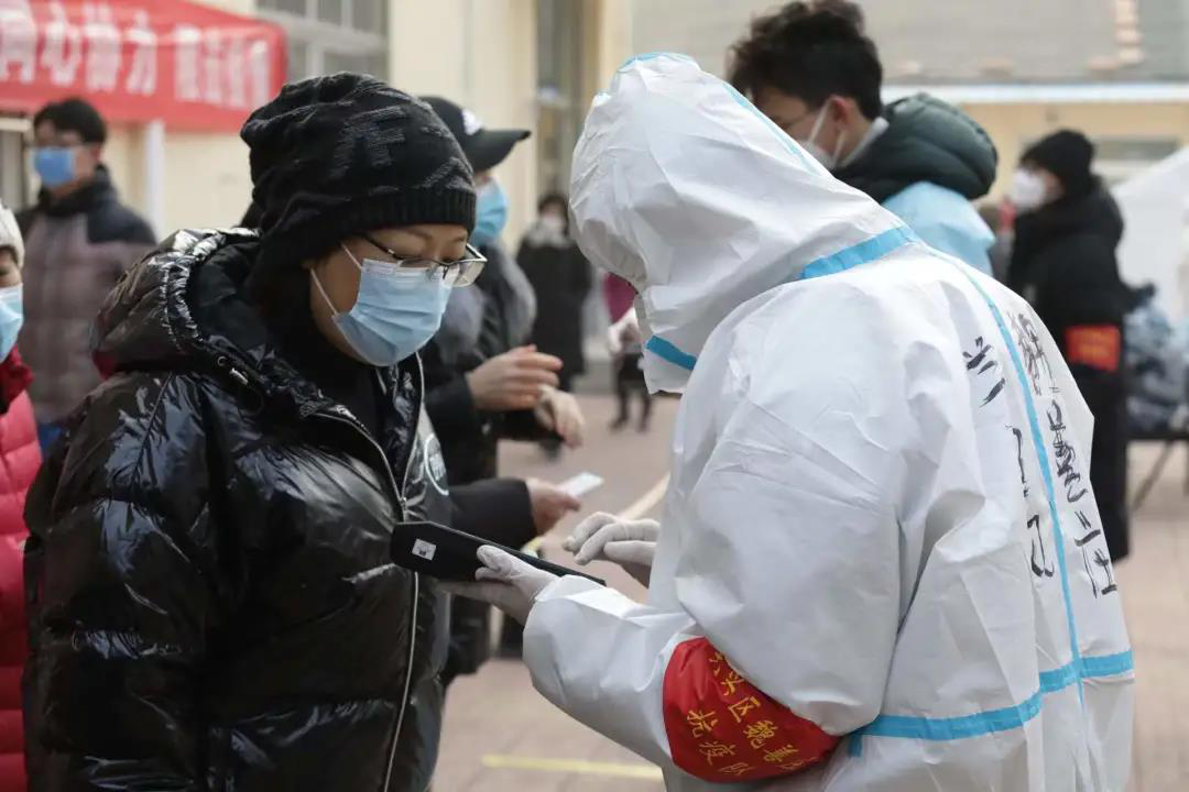 大兴团员青年志愿者紧急集结驰援丰台抗疫